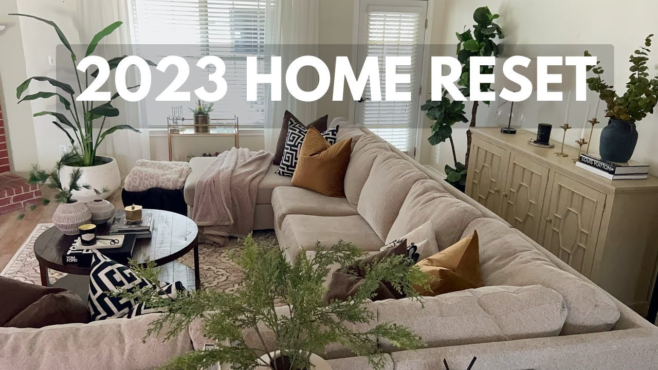 Simple home reset routine for keeping towels and daily items in place