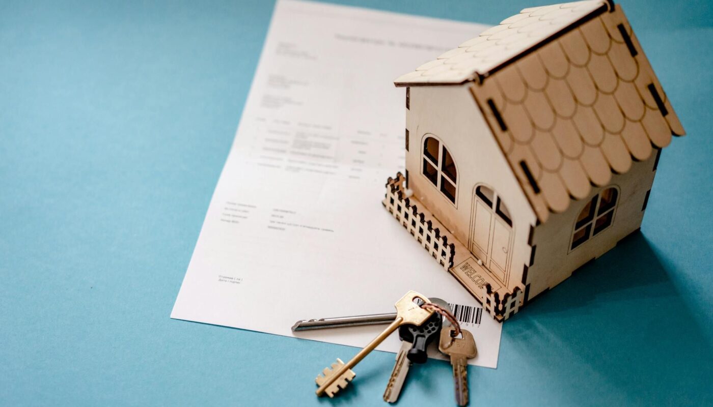 Apartment lease renewal and rent budgeting documents
