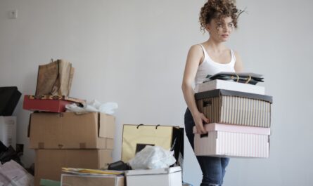 Decluttering a home before moving and packing fewer boxes